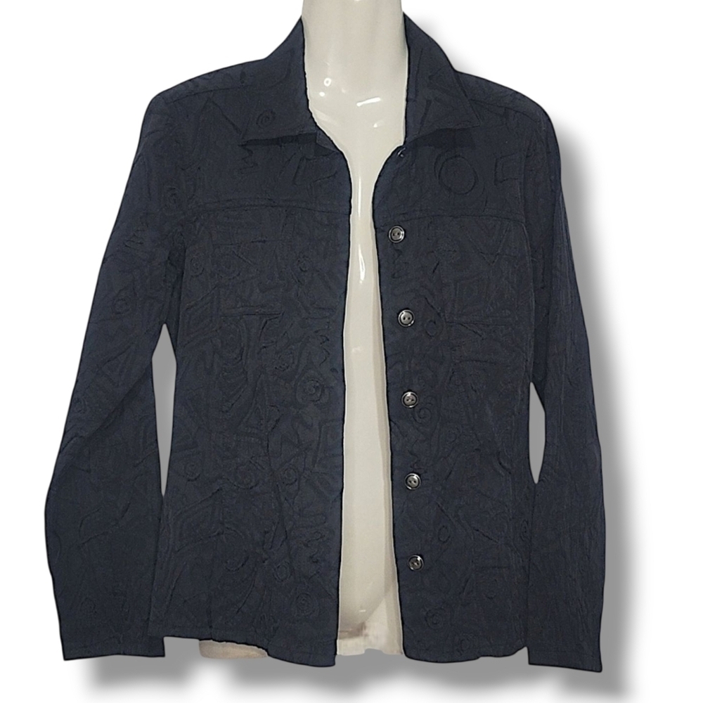 Chico's - Small Elegant Black Textured Button Down